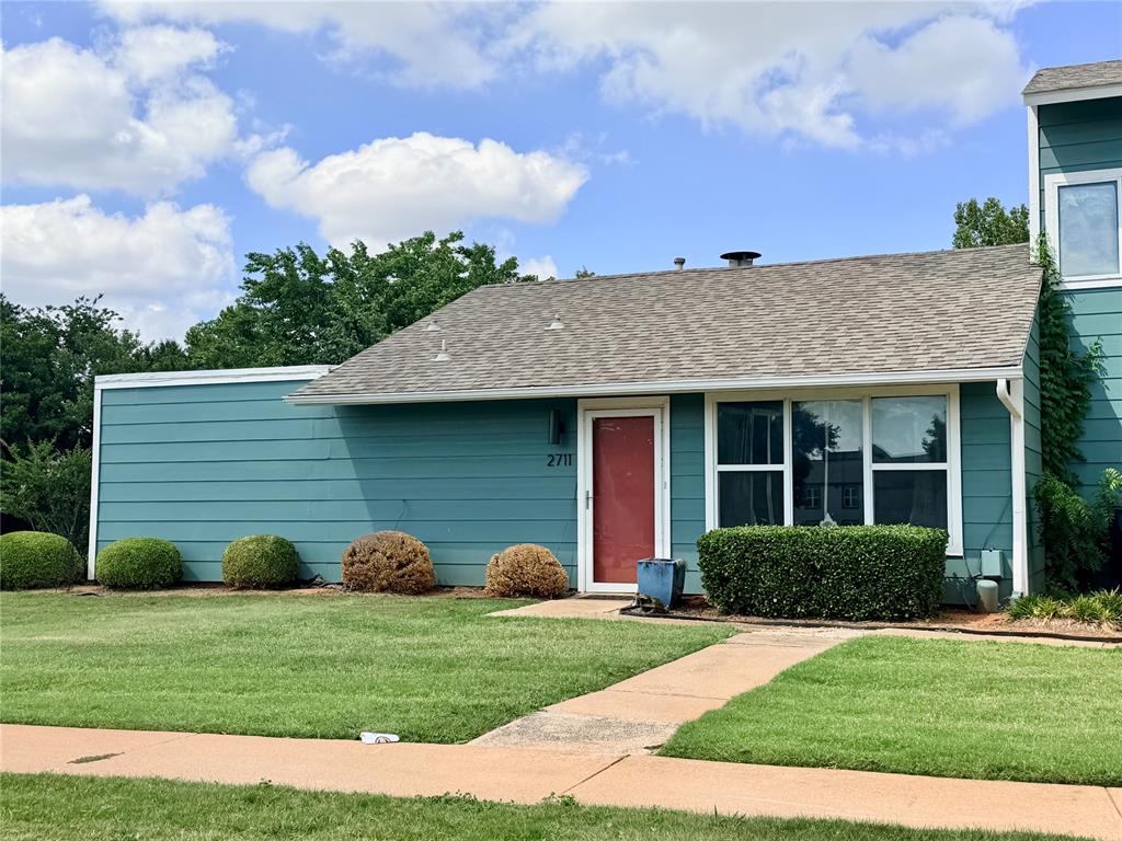 2711 Indian Creek Boulevard Property Photo 1