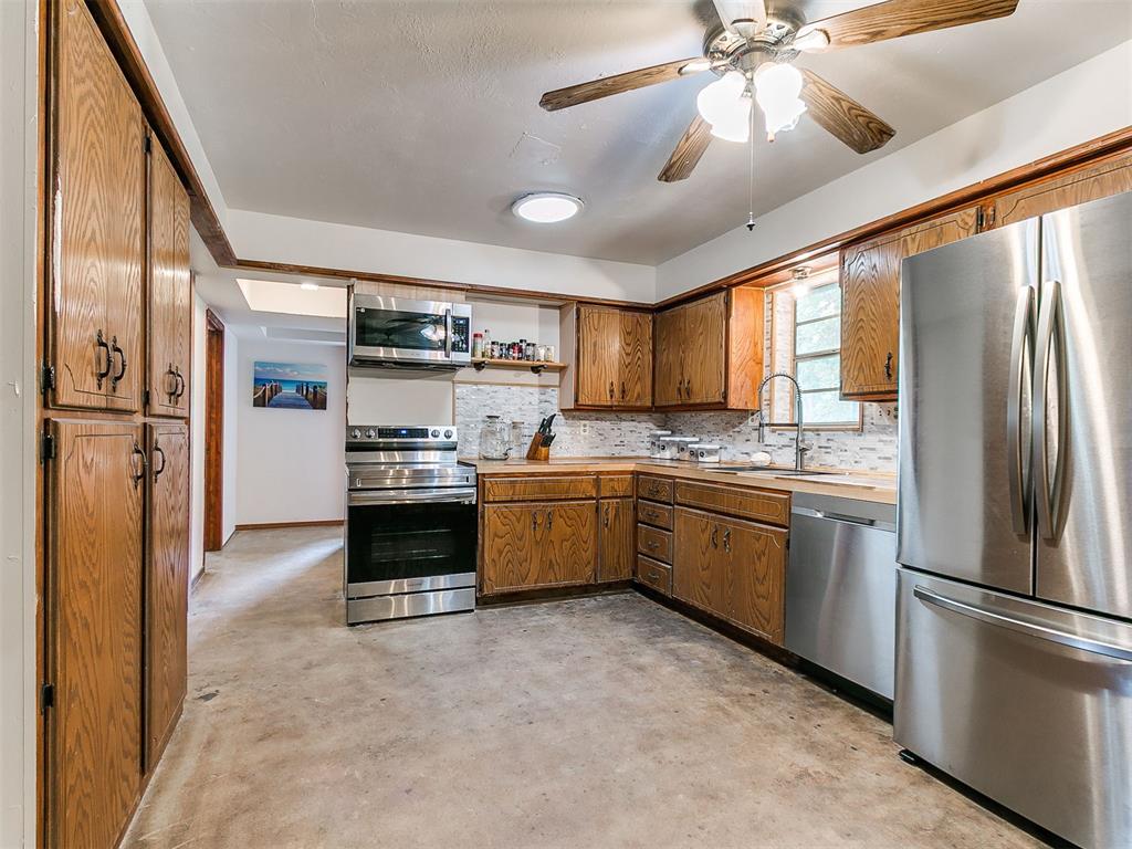 7085 Ponderosa Lane Property Photo 7