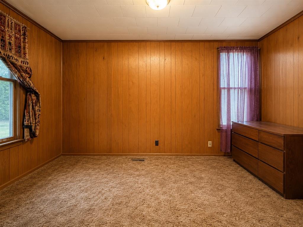 115 W First Street Property Photo 10