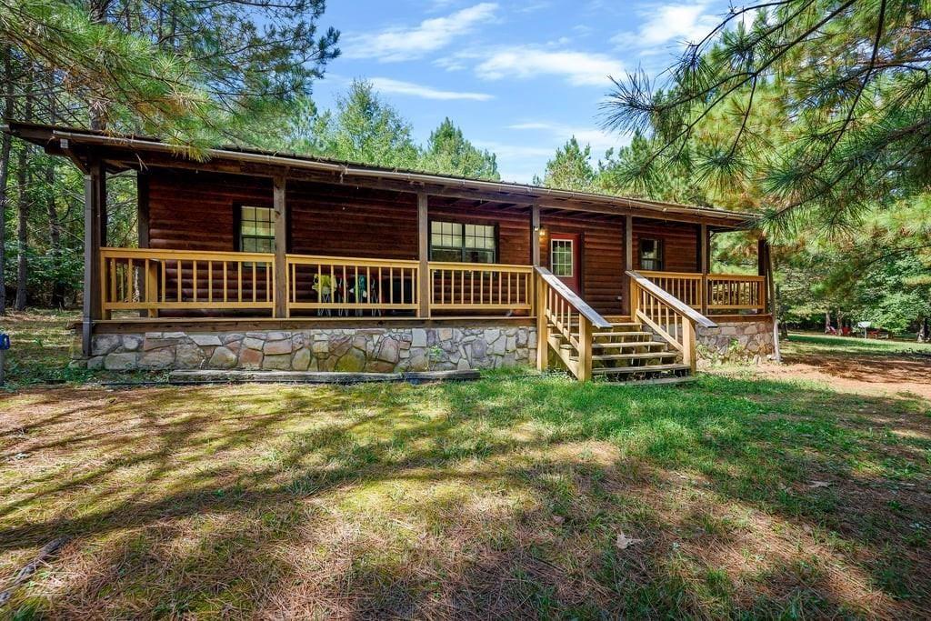 657 Canoe Road Property Photo 1