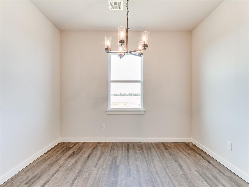 1713 Oak Way Property Photo 13