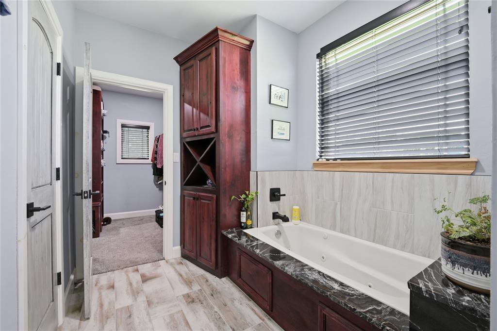 19213 W Walker Road Property Photo 19