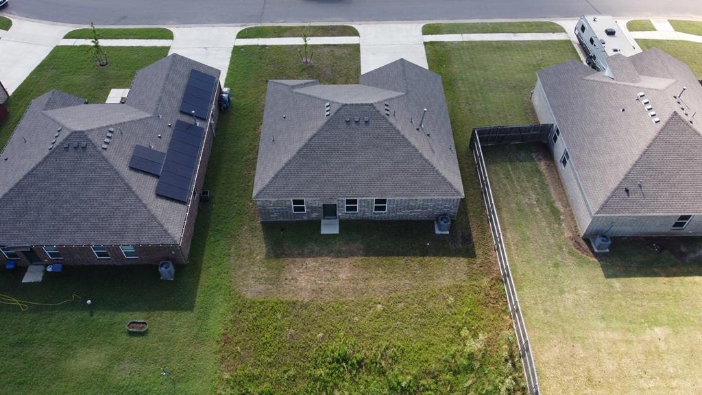 695 Foxtail Drive Property Photo 3