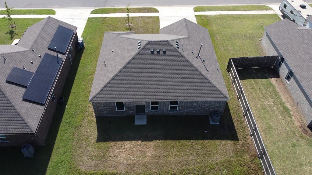 695 Foxtail Drive Property Photo 4