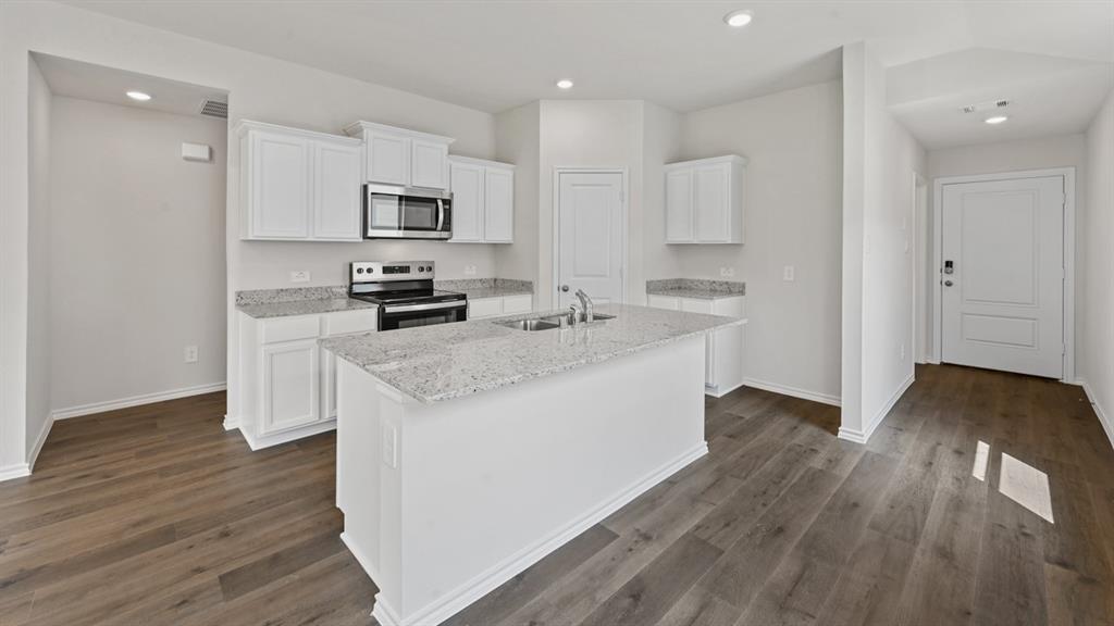 10521 Red Thistle Drive Property Photo 2