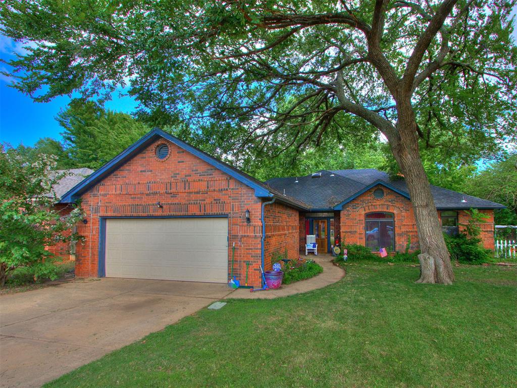 1224 Jamestown Property Photo