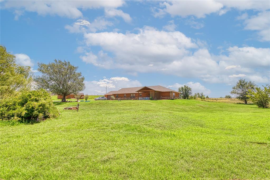 11221 N 1960 Circle Property Photo 4