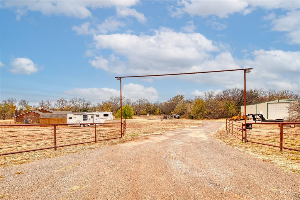 11221 N 1960 Circle Property Photo 6