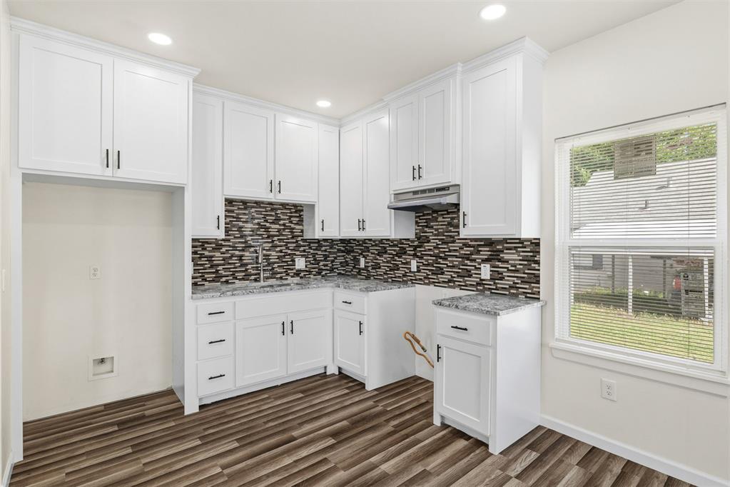 207 N K Avenue Property Photo 11