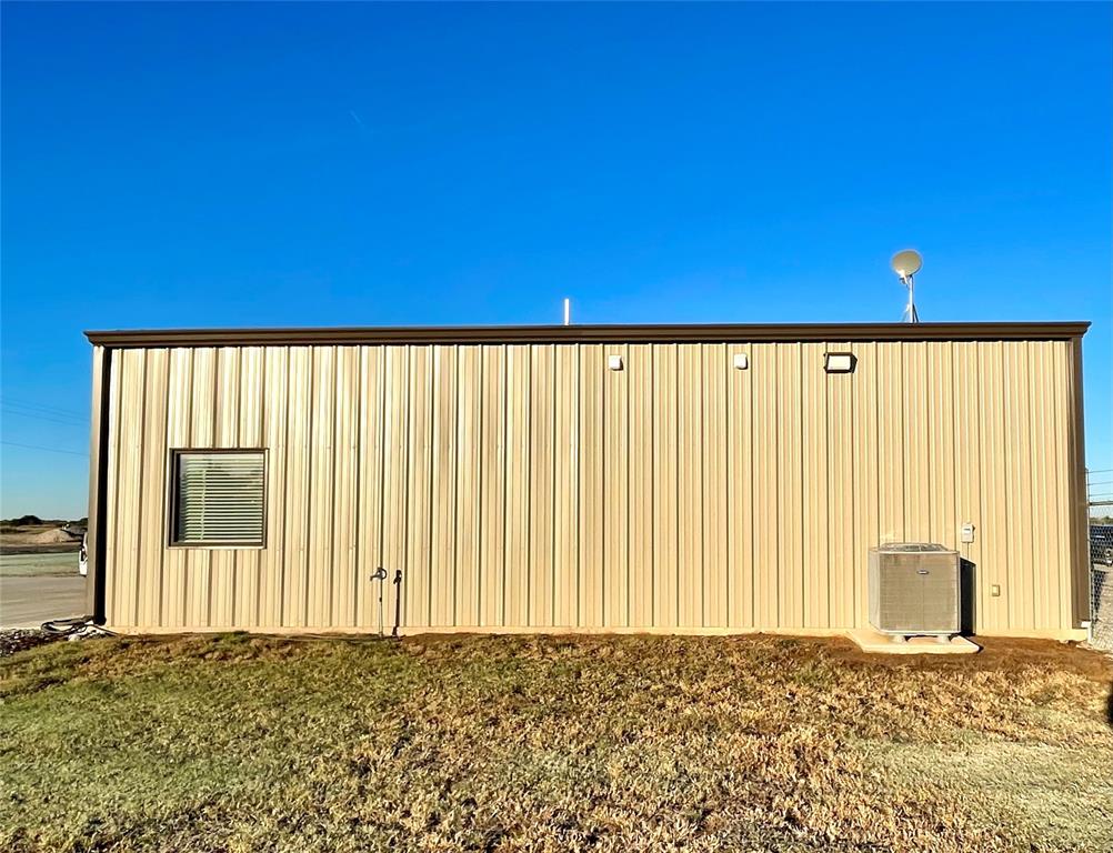 404 W Pikes Peak Road Property Photo 23