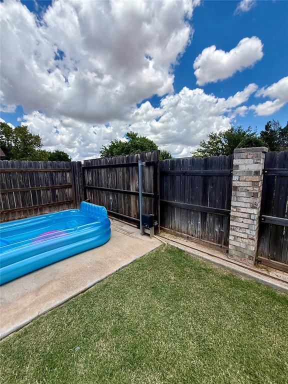 1209 S Trail Drive Property Photo 28