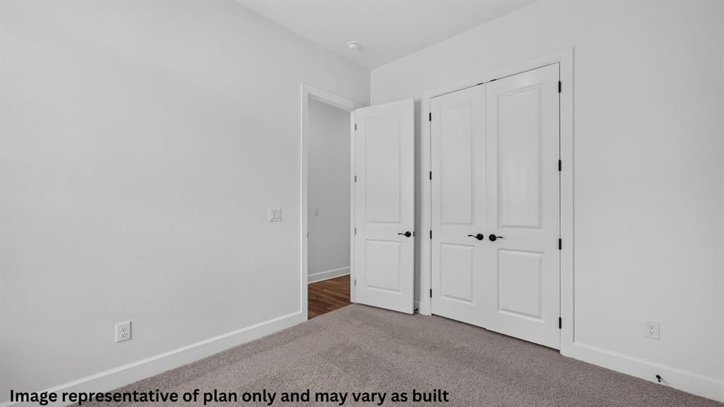 8725 Hidden Meadow Drive Property Photo 24