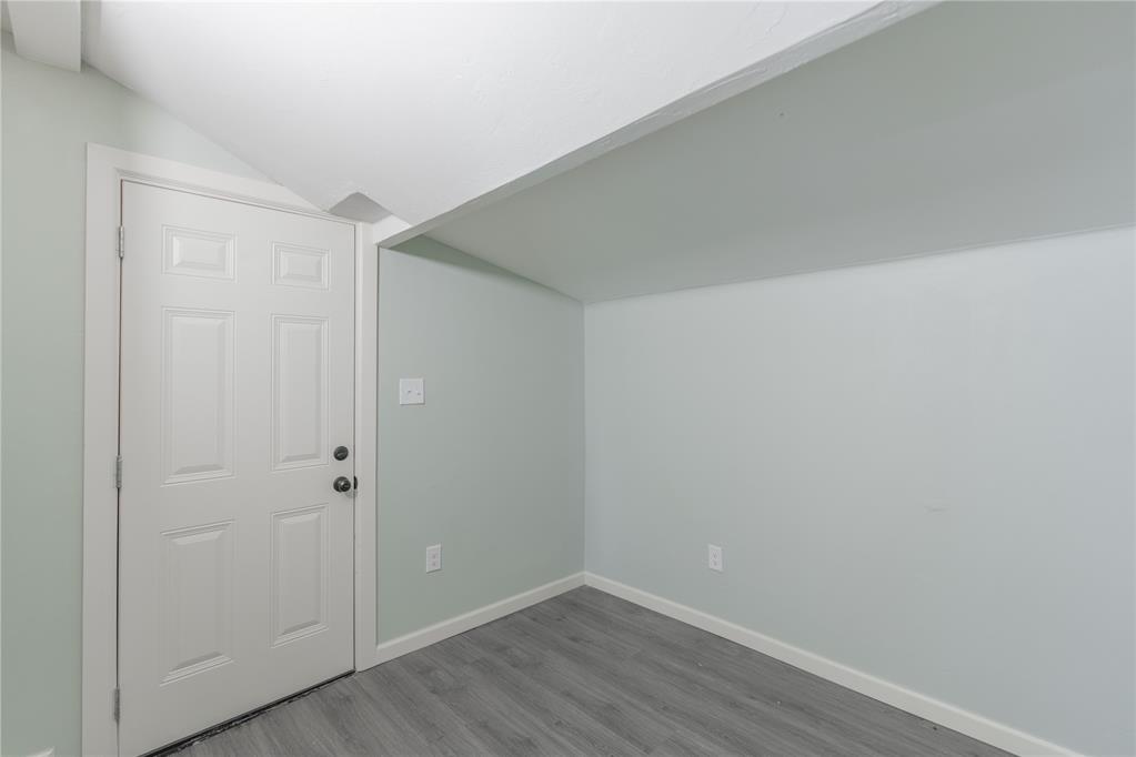 1137 N Brauer Avenue Property Photo 22