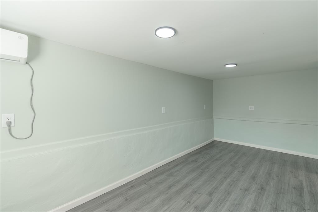 1137 N Brauer Avenue Property Photo 26