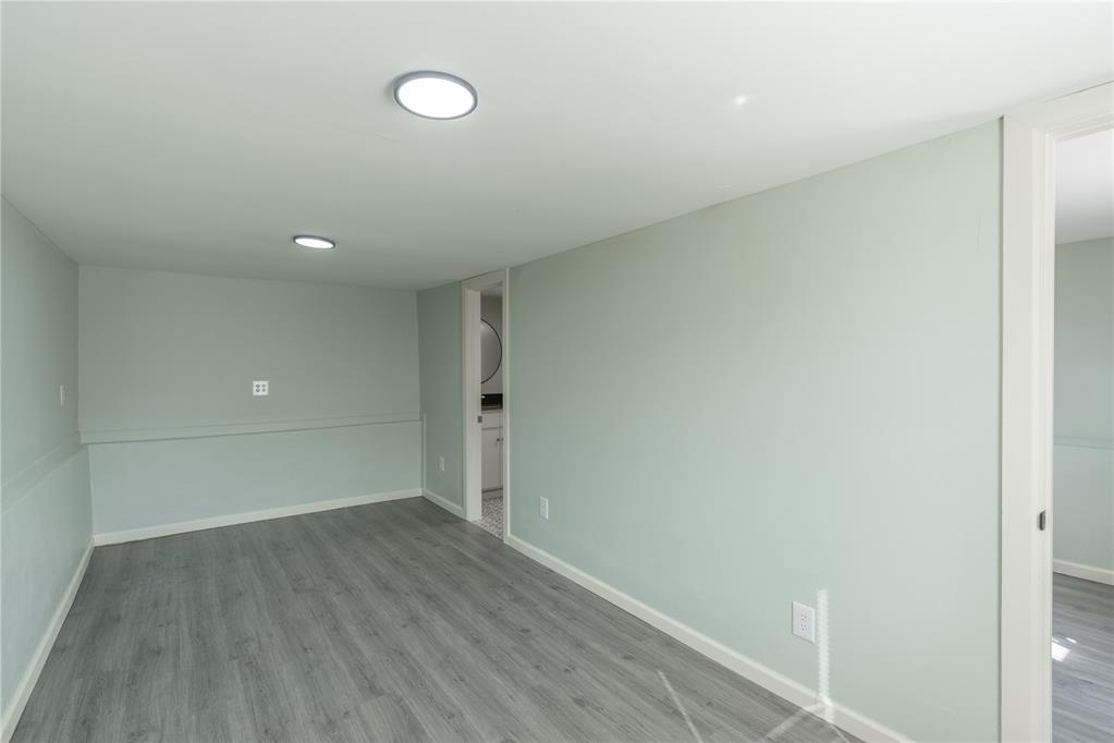 1137 N Brauer Avenue Property Photo 27