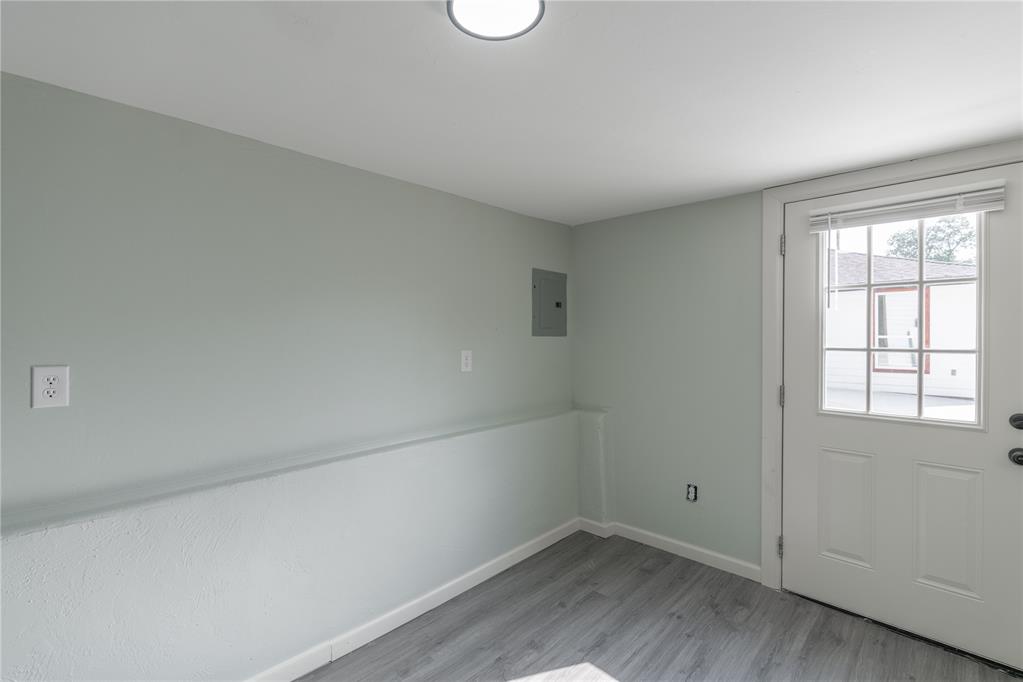 1137 N Brauer Avenue Property Photo 31