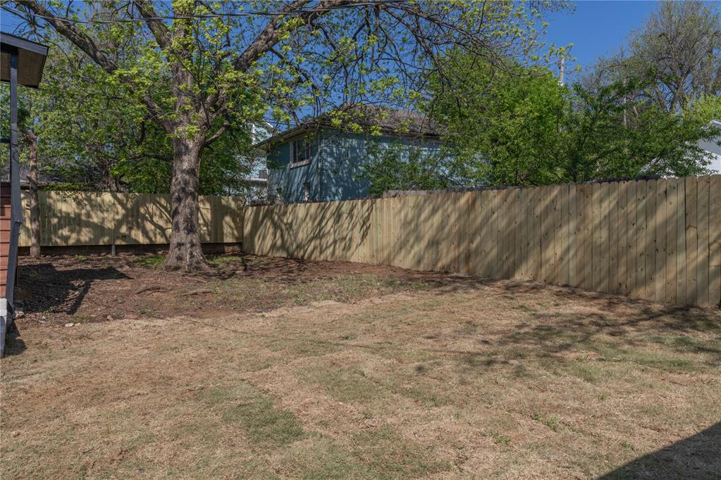 1137 N Brauer Avenue Property Photo 45