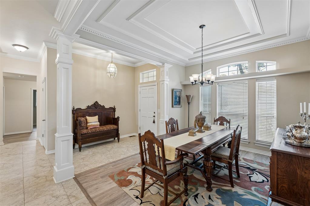 709 N Creek Drive Property Photo 37