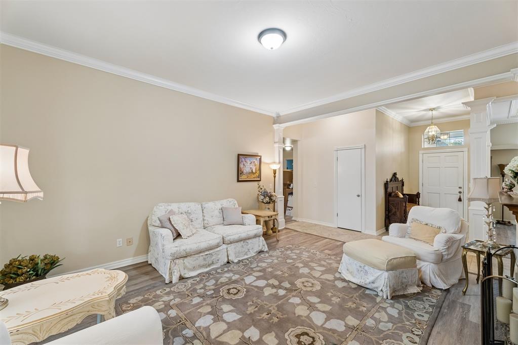 709 N Creek Drive Property Photo 42