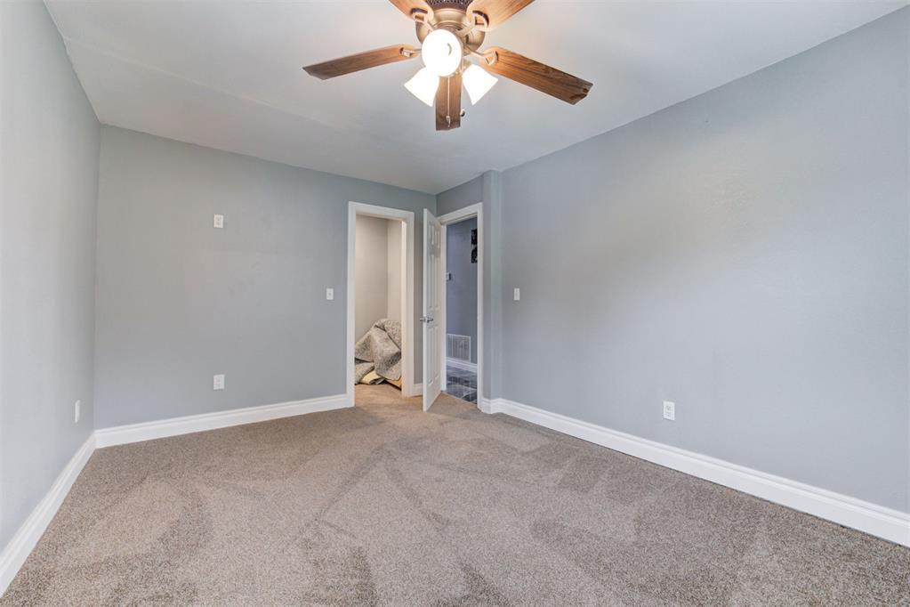 5314 N Post Road Property Photo 35