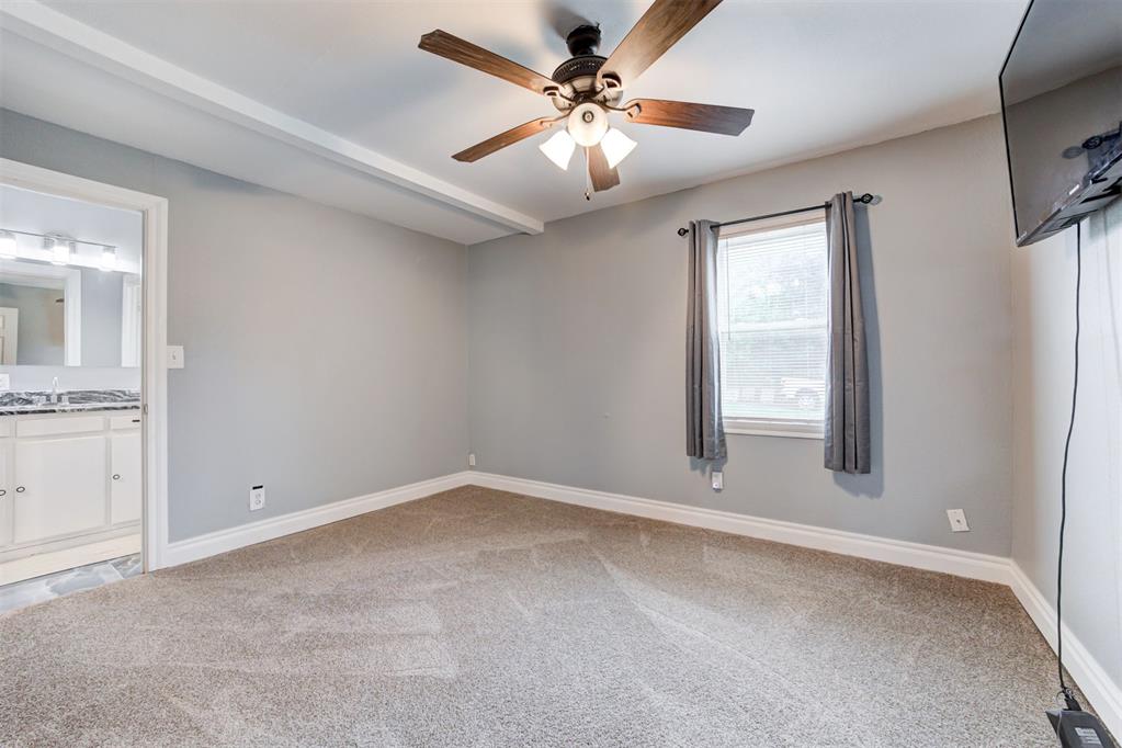 5314 N Post Road Property Photo 36