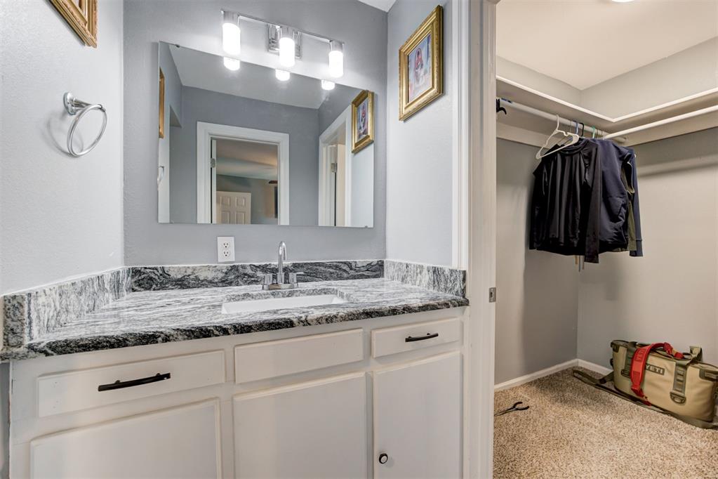 5314 N Post Road Property Photo 39