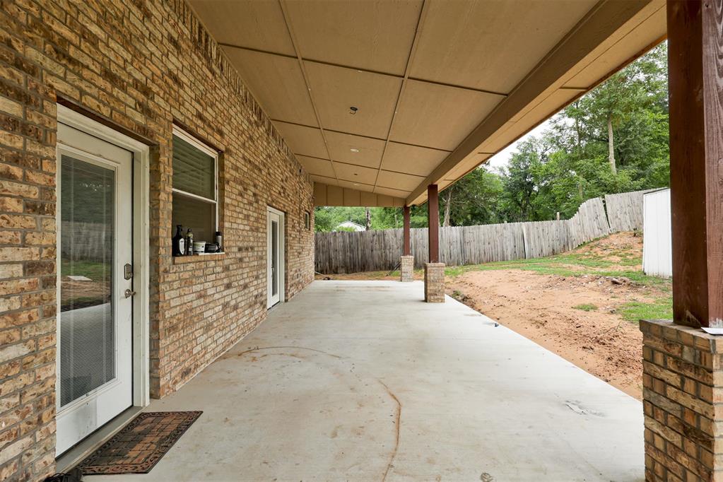 5314 N Post Road Property Photo 43