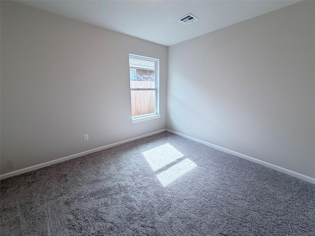3029 Nw 196th Place Property Photo 11