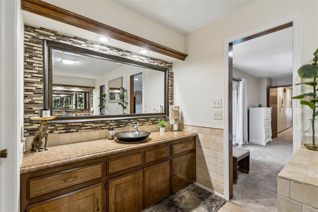 6913 Briarcreek Drive Property Photo 25