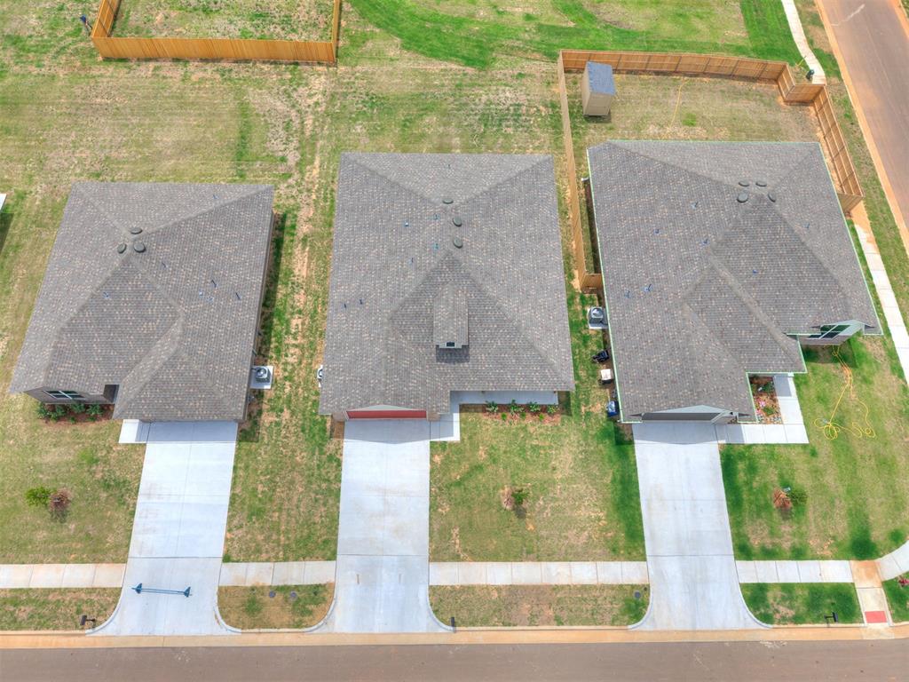925 Hazy Brook Circle Property Photo 3