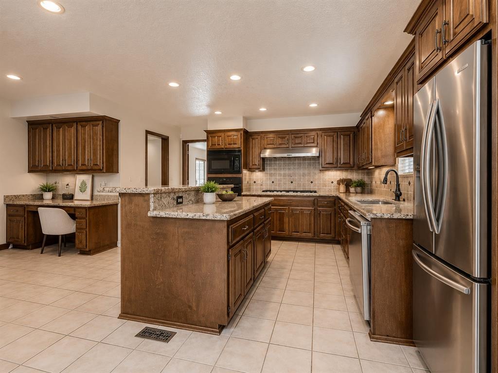 3328 Willow Brook Road Property Photo 7