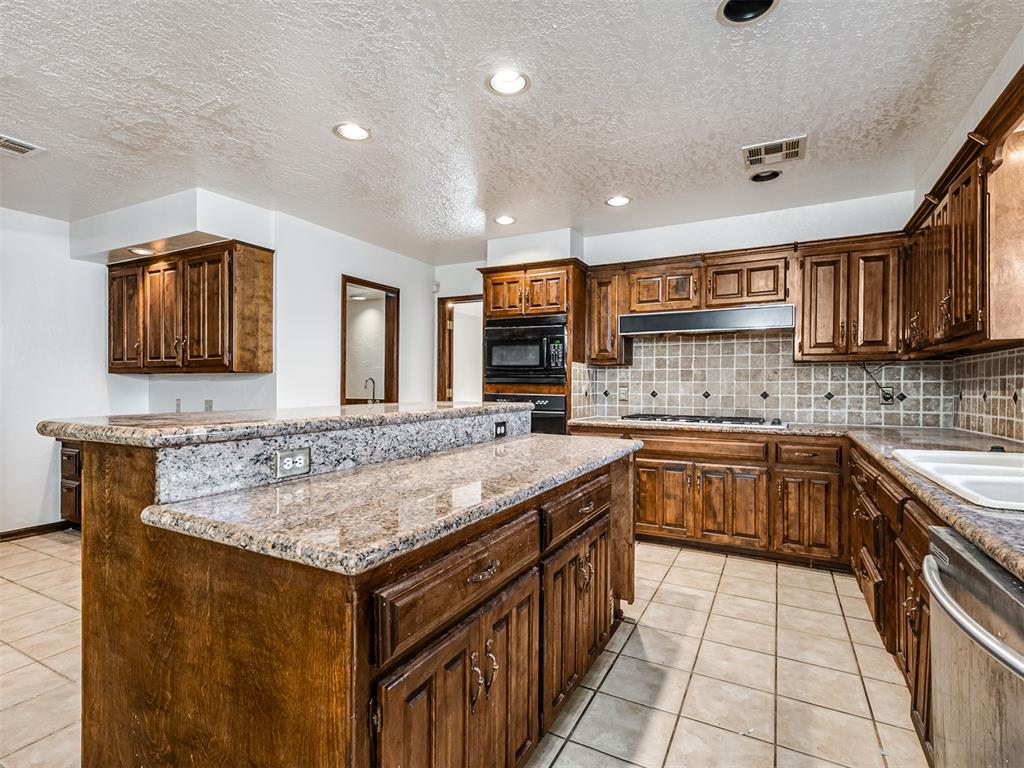 3328 Willow Brook Road Property Photo 8