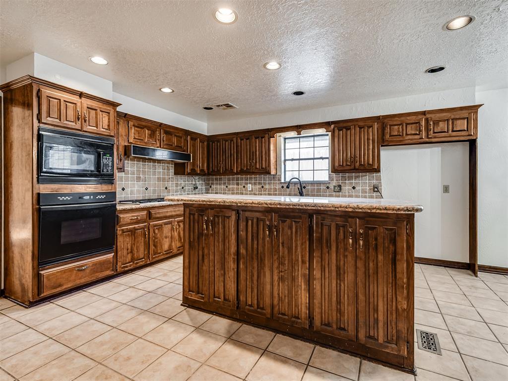 3328 Willow Brook Road Property Photo 9