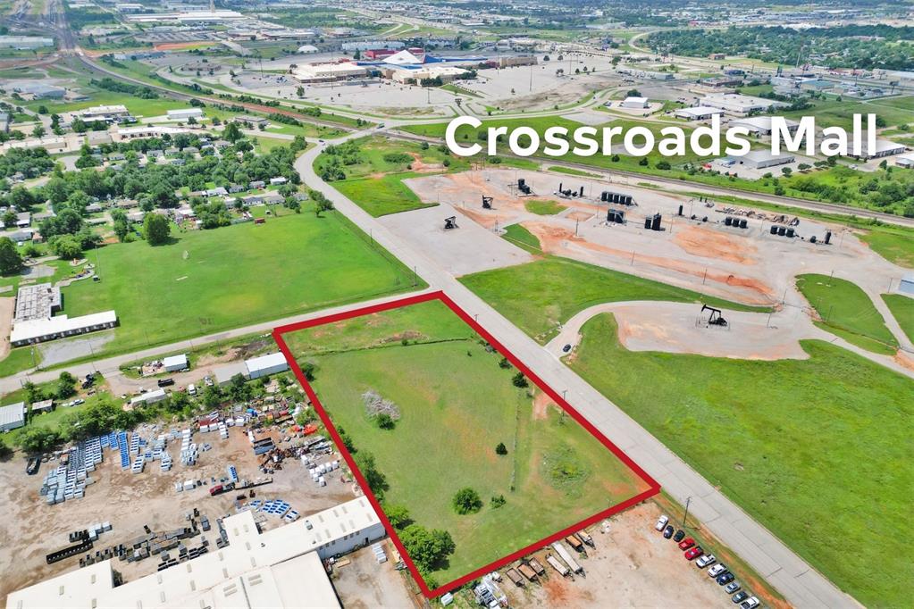 6200 Crossroads Boulevard Property Photo 2