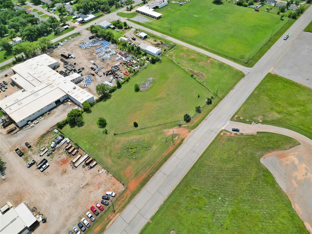 6200 Crossroads Boulevard Property Photo 9