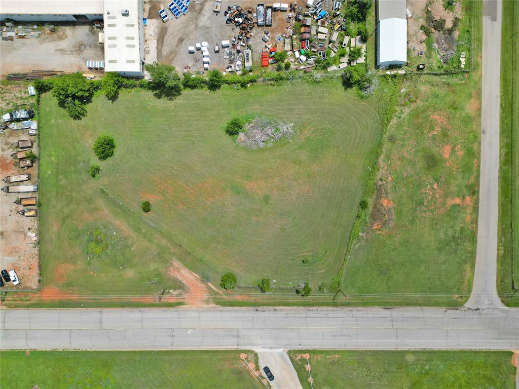 6200 Crossroads Boulevard Property Photo 11