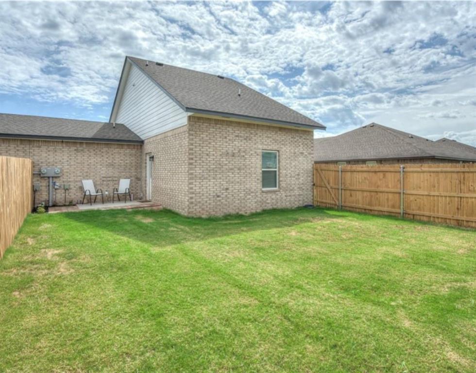 1663 Comice Drive Property Photo 2