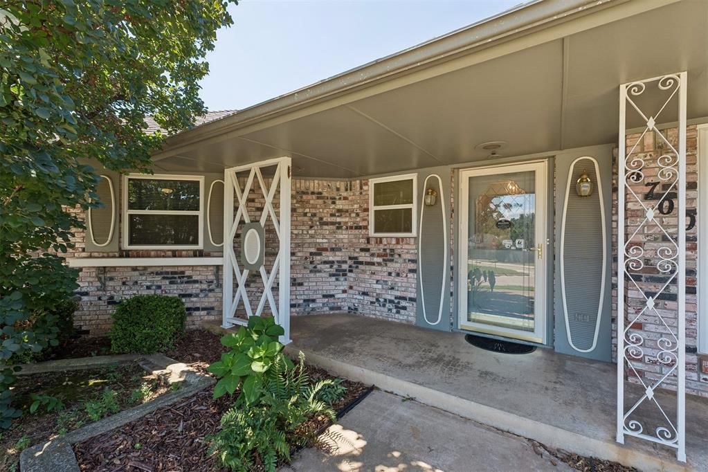 4700 Nw 30th Street Property Photo 3