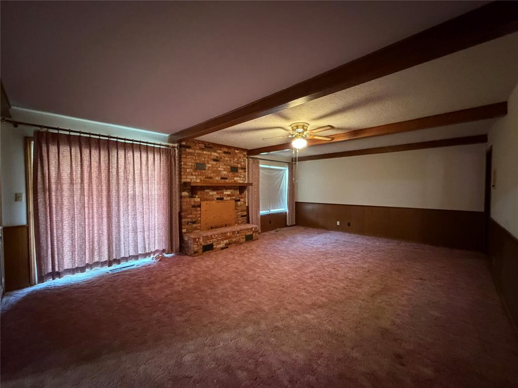 203 Elmhurst Drive Property Photo 12