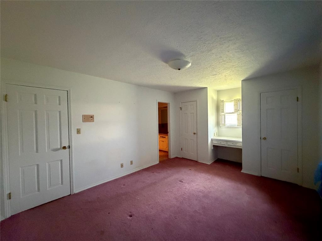 203 Elmhurst Drive Property Photo 17