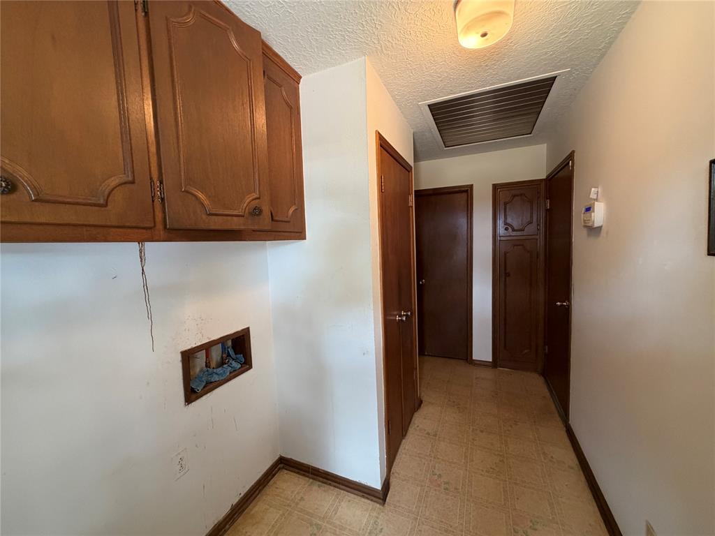 203 Elmhurst Drive Property Photo 18