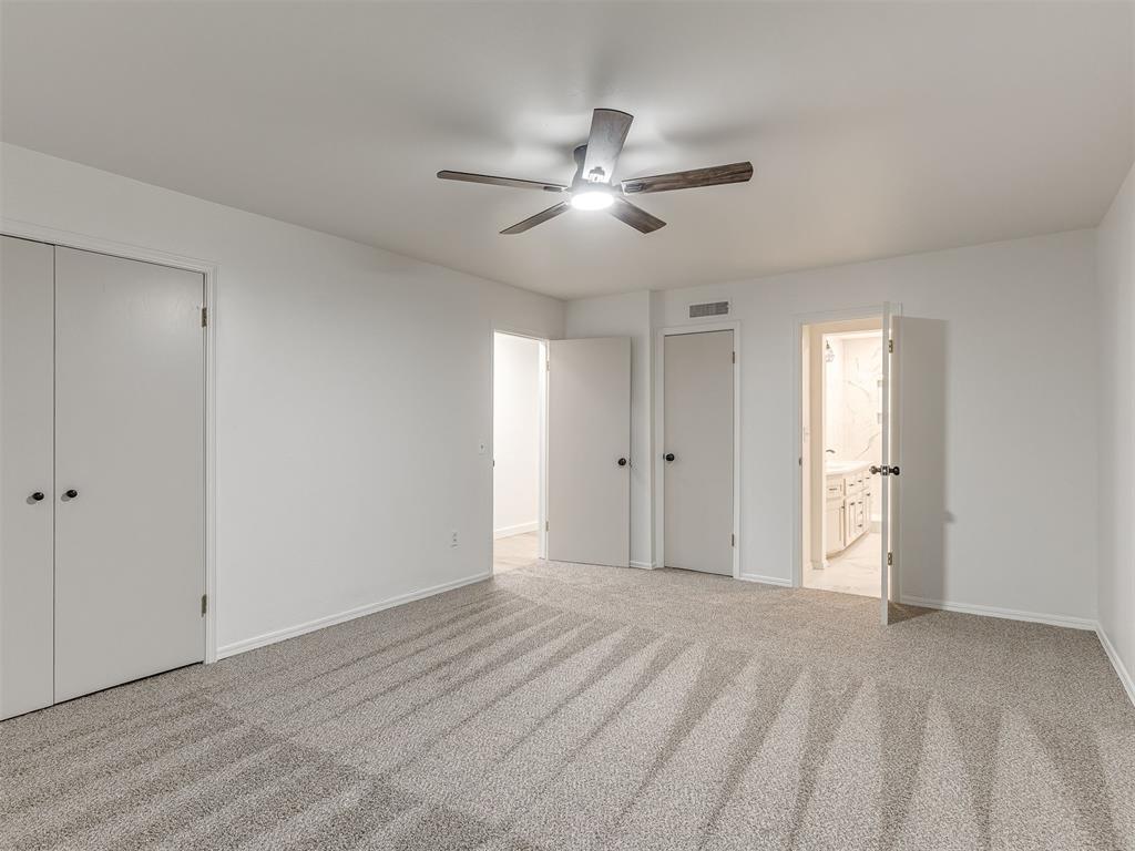824 N Main Street Property Photo 19