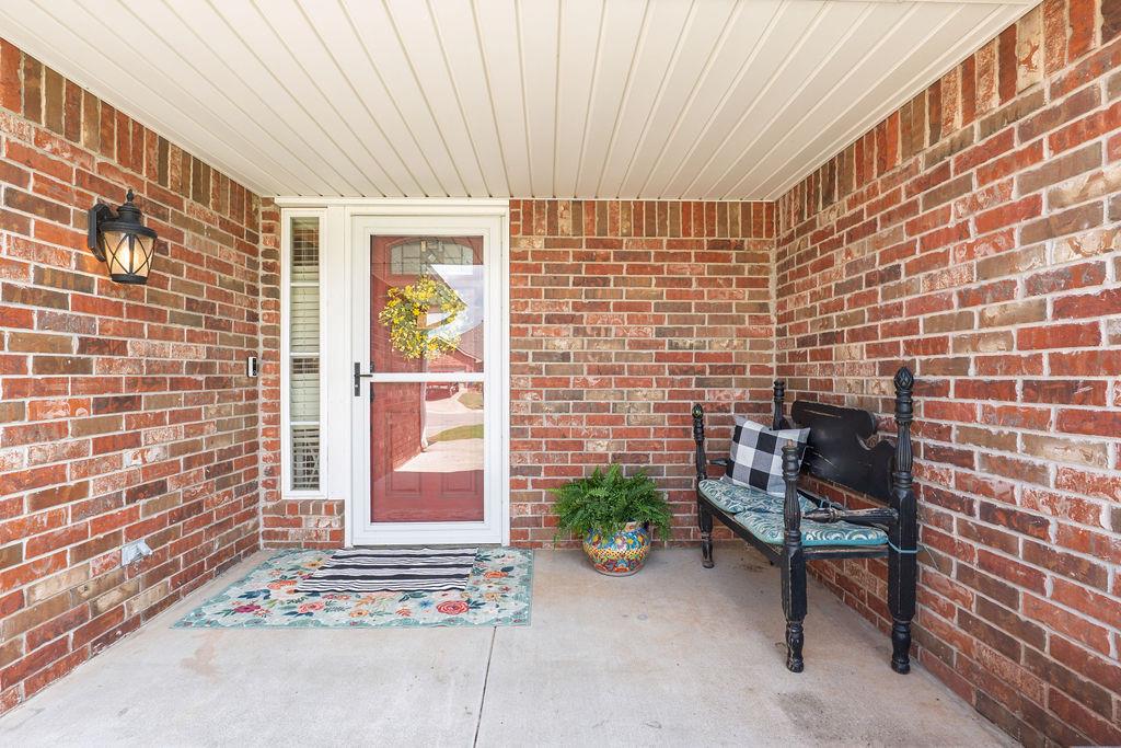 2232 Whispering Pine Boulevard Property Photo 3