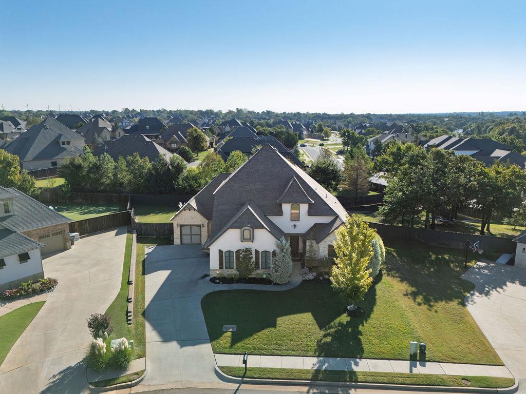 5308 Gateway Bridge Court Property Photo 2