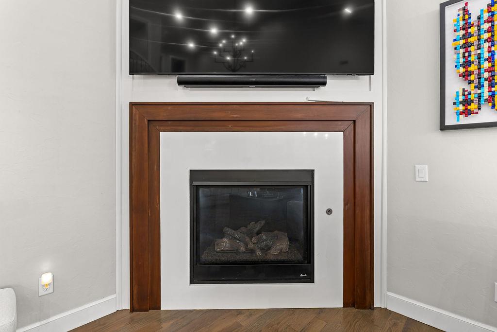 5308 Gateway Bridge Court Property Photo 9