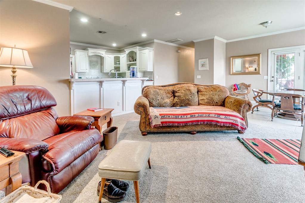 17119 Cedar Drive Property Photo 6