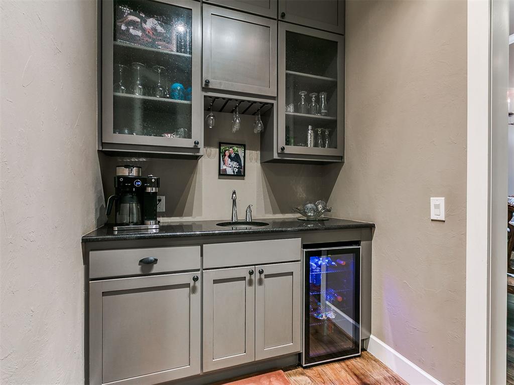1108 Iron Bridge Court Property Photo 15