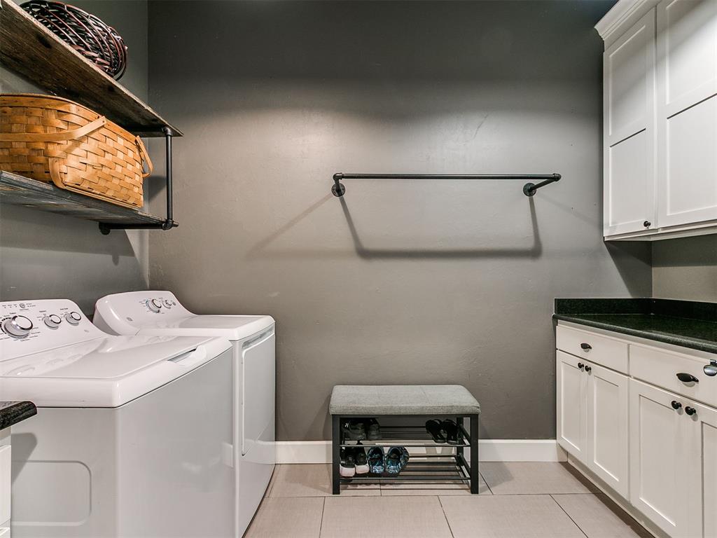 1108 Iron Bridge Court Property Photo 21