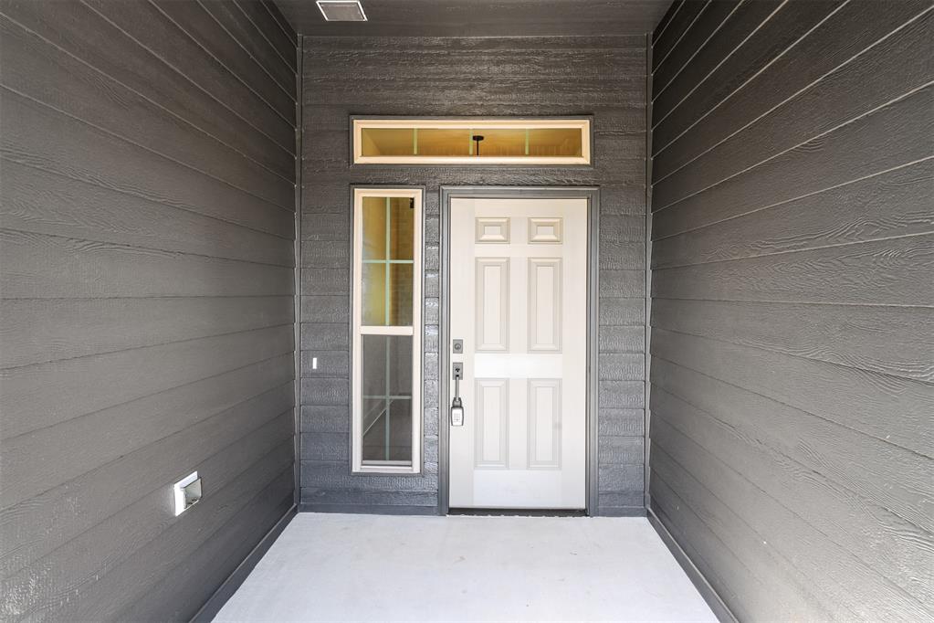 13205 Mesquite Trail Property Photo 3