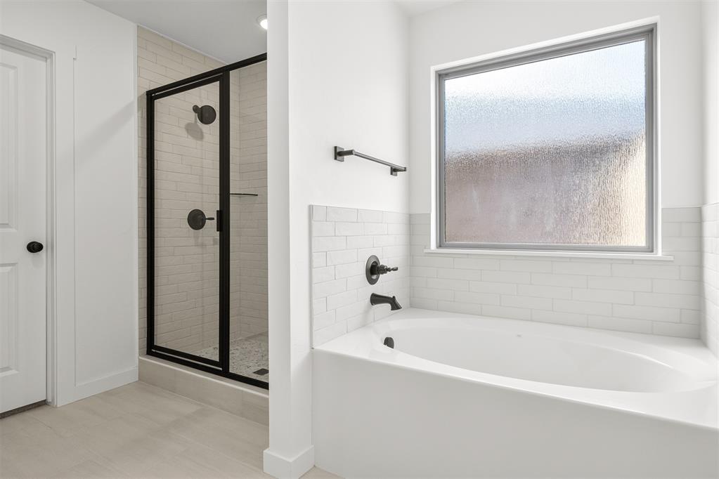 13205 Mesquite Trail Property Photo 22